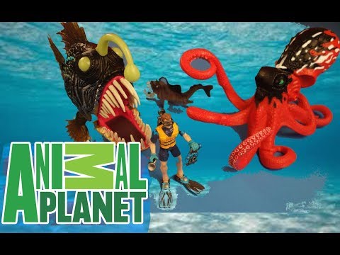 Animal Planet Deep Sea Adventure Encounter, Jellyfish, + Deep Sea Discovery Liopleurodon Playset