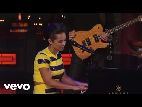 Alicia Keys - If I Ain't Got You (Live on Letterman) - UCETZ7r1_8C1DNFDO-7UXwqw