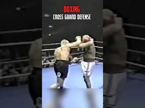 Old school Boxing defense - Cross Guard Defense 🥊 #boxing #mma #oldschool #training #martialarts