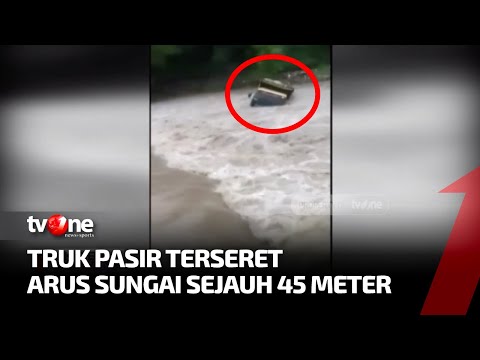 Hilang Keseimbangan Saat Melintas, Truk Pasir Terseret Aliran Sungai ...