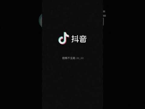 四脚朝天挪蹭了有两米 不嫌累的#金毛 #干坏事的时候不嫌累 #欠登 #猫狗双全