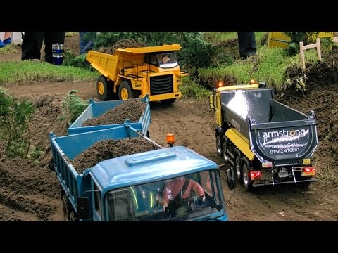 RC CONSTRUCTION SITE BUILD BRIDGE EARTHWORK BRÜCKENBAU ERDARBEITEN INTERMODELLBAU 2015 *HD* - UCH6AYUbtonG7OTskda1_slQ