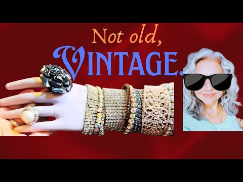 Mystery Jewelry Jar Let's Find Treasure