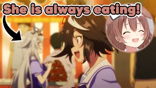 Korone notices how cute Oguri Cap just eating in the background of the