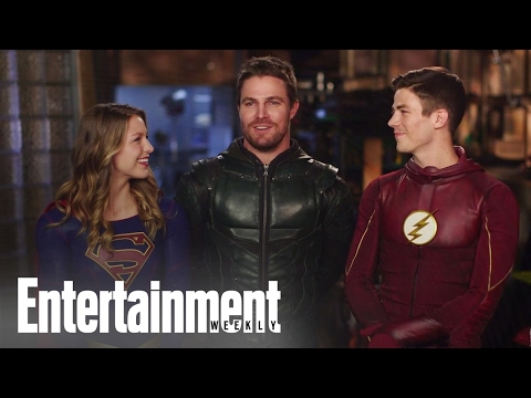CW Superheroes Crossover: Behind The Scenes | Cover Shoot | Entertainment Weekly - UClWCQNaggkMW7SDtS3BkEBg