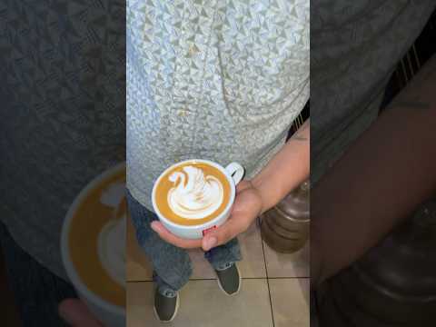 Swan Latte Art s21 #coffeeart #reels #latteart