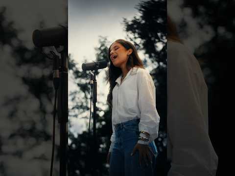 O que estão achando da nova canção da @lis_avancini? #lisavancini #deusvê #gospel #louvor #pop