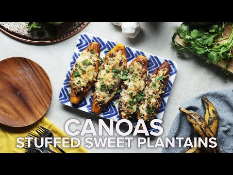 Canoas (Stuffed Sweet Plantains)