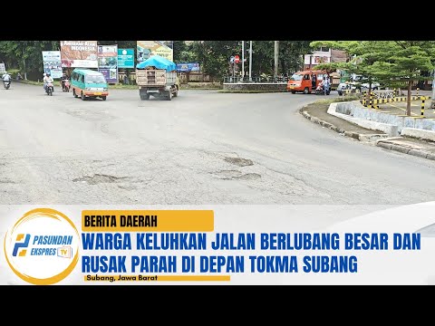 Warga Keluhkan Jalan Berlubang Besar dan Rusak Parah di Depan Tokma Subang