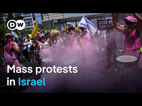 Hundreds of thousands of Israeli protesters demand end to Gaza war  | DW News