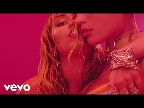 Miley Cyrus - Mother's Daughter (Official Video) - UCdI8evszfZvyAl2UVCypkTA