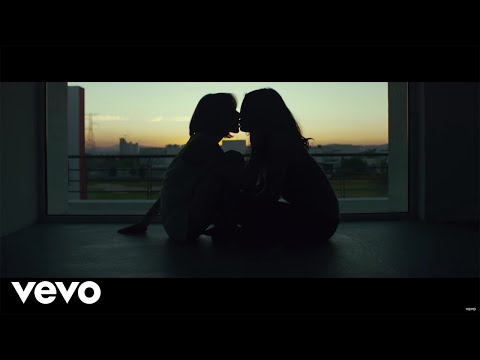 Reik - Ya Me Enteré (Official Video) - UCahVGI5idD85mQlBD2InzzA