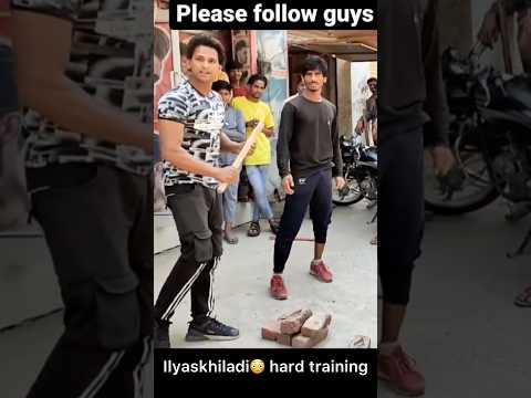 Ilyaskhiladi 😳 king fu hard training🦵#isratfitness #ilyaskhiladi #youtubeshorts #kungfu #shorts