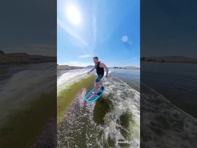 Feels like summer when you’re flying! Wakefoiling is the closest feeling to riding pow I’ve ever found. Love being on the water, but makes me look forward to winter too!

Testing out the new @slingshotsports 82cm carbon mast!

🎥: @insta360  X4

#slingshotwake #wakefoil #axisboats #insta360