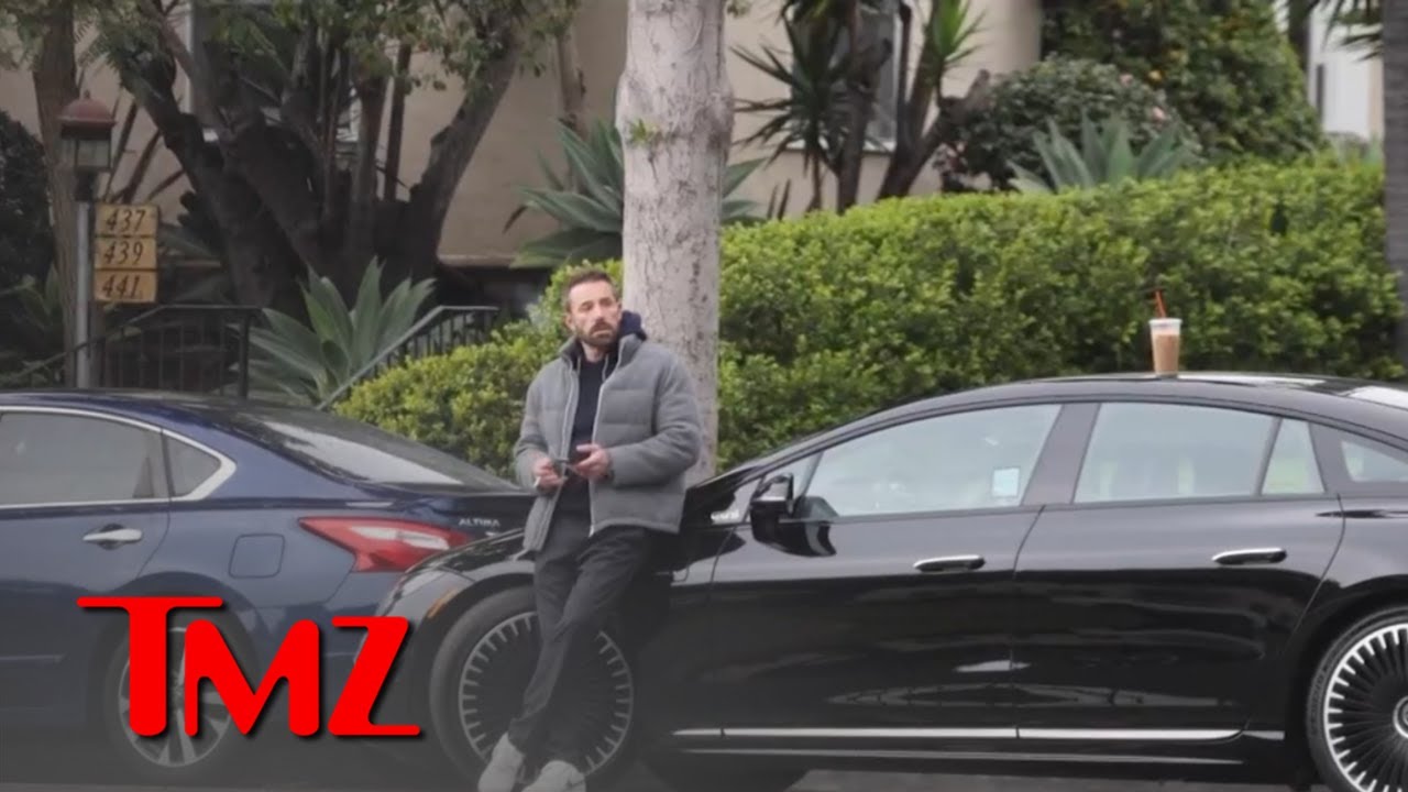 Ben Affleck’s Car Gets Boxed In, Struggles To Pull Out Of Parking Spot In Video | TMZ TV