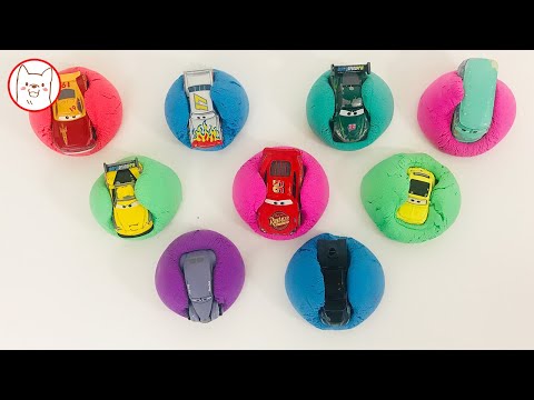 9 Disney Cars, Ligthning Mqueen, Guid,  Tomica Colorful Kineticsand