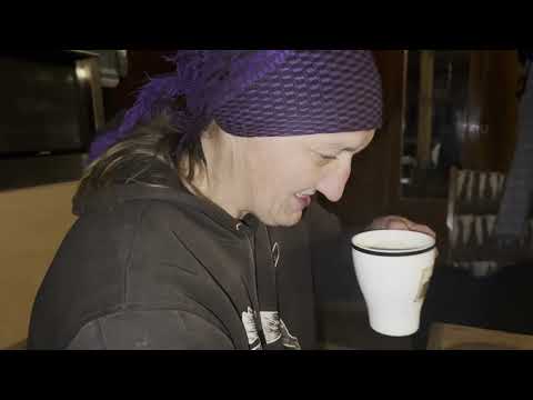 Marusa bekommt Borscht