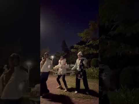 မမူးလဲ ပျော်အောင်နေတတ်တဲ့ အဖွဲ့ပါ