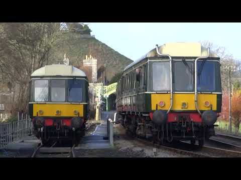 Class 117 | Swanage Railway Winter Explorer | Corfe Castle LC (29/12/22)