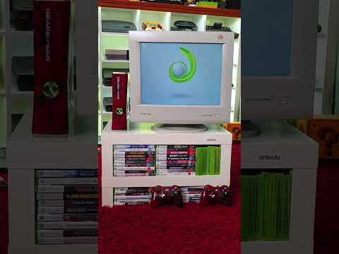 Gears of War Xbox 360 console startup on a vga monitor.