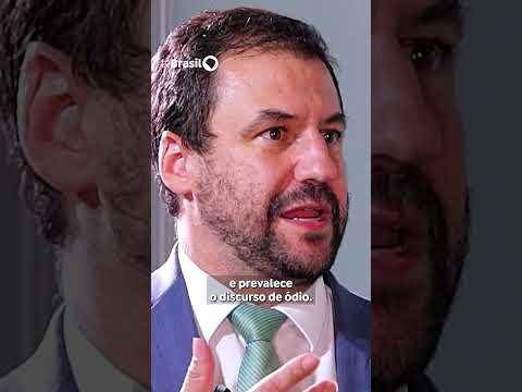 “A boa regulação, ela fortalece a democracia”, João Brant, Secretário de Políticas Digitais.