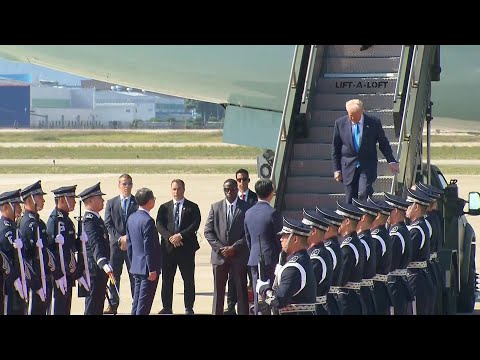 Trump arrives in South Korea ahead of meeting with China's Xi | AFP