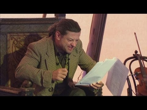 Andy Serkis reads The Hobbit as Gollum on stage - UCXM_e6csB_0LWNLhRqrhAxg