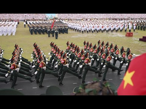 NO COMMENT : le Vietnam commémore les 70 ans de la bataille de Diên
Biên Phu