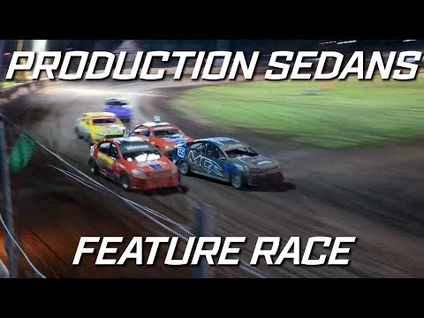 Production Sedans: A-Main - Grafton Speedway - 28.12.2021 - dirt track racing video image