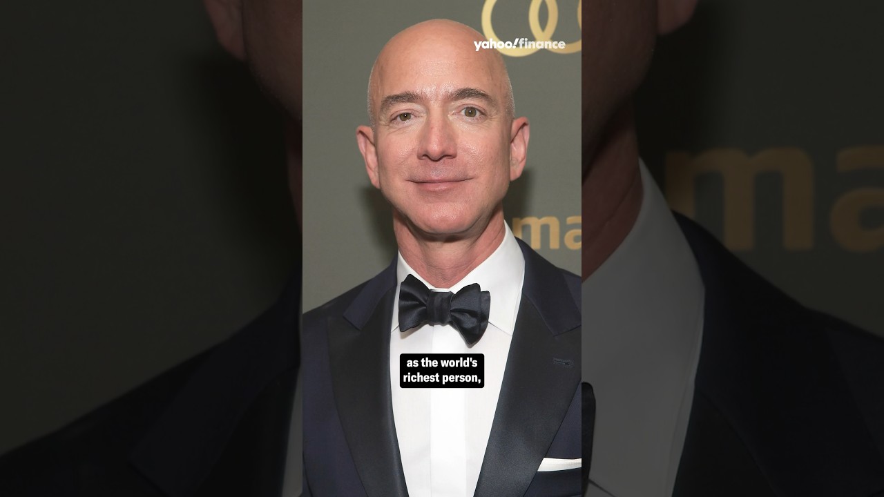 Jeff Bezos surpassed Musk as world’s richest person 💵 #shorts