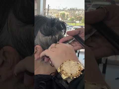 Layer haircut short pixie #haircut #hair #hairstyle #beauty #video #blowup #short #dhorts #usa