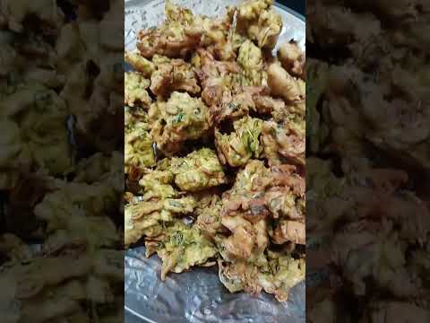 pattal veri bhajiya recipe with tamato chatni ❤️#howtomakewhitesaucepasta #like #comment #subscribe