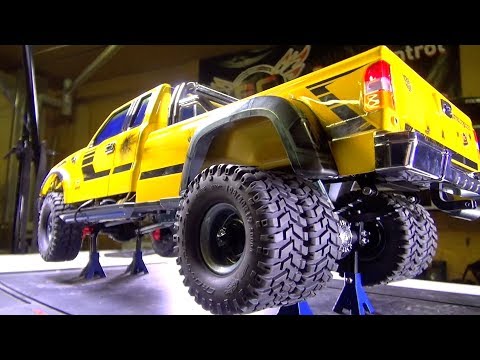 RC ADVENTURES - INSTALLiNG a DiESEL Sound Module in Bumblebee-ST (Cross RC PG4L Build) - UCxcjVHL-2o3D6Q9esu05a1Q