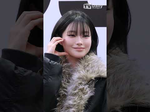 #피프티피프티 #키나 '귀여운 미모로 <strong>애교</strong> 공격💕' #FIFTYFIFTY #KEENA #패션 #포토타임 #phototime #shorts