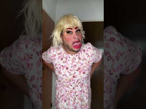 LOS NIÑOS DE AHORA CUANDO QUIEREN ALGO !! #humor #comedia #shorts #risas #shortsviral