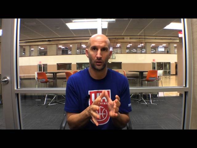 5 Tips for Becoming a Better Basketball Instructor