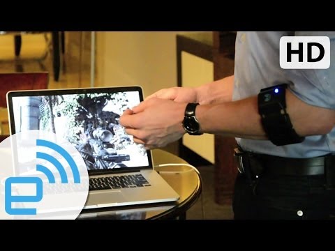 Thalmic Labs MYO Alpha Demo at CES 2014 | Engadget - UC-6OW5aJYBFM33zXQlBKPNA