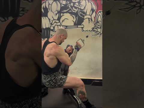 Muscle Breakdown vs. Muscle Growth