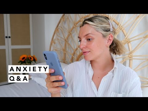 Anxiety Q&A | Estée Lalonde