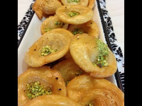 Sweet Khaja in Gujrati or Sweet Satta or Phenori or Balushahi - Indian Kutchi or Padir Peni - UCoq4cyttGVBzqB5oDtSQsBA