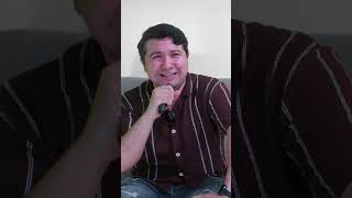 ¿Quién canta mejor?... con @AbrahamBass #humor #karaoke #canto #clásic