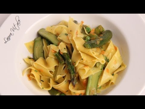 Pasta Primavera Recipe -Laura Vitale - Laura in the Kitchen Episode 369 - UCNbngWUqL2eqRw12yAwcICg