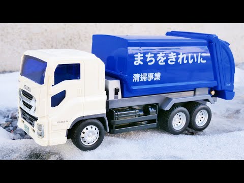 Unbox Junior Garbage Truck and Driving Test on the Wooden Slope ☆ Box full of Extra