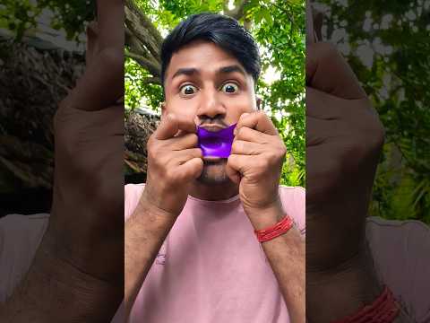 🎈Introducing the "VitaWear SmartBand," a next-generation wearable gadget