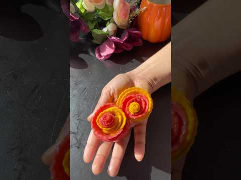 ইউনিক স্টাইলে লাল হলুদ গোলাপ।  #ইউনিক  #স্টাইলে  #লাল  #হলুদ #গোলাপ #fbreels #foryouシ #art