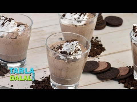 Oreo Milkshake/ Quick and Tasty Oreo Cookies Milkshake Recipe by Tarla Dalal - UCYRRwNWXxCKFaVjFuXo1I8Q