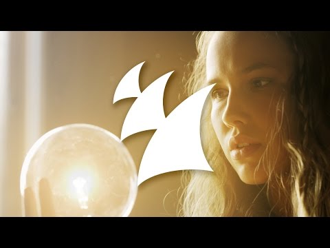 Herman - Tonight The World Is Mine feat. CeeLo Green (Official Music Video) - UCGZXYc32ri4D0gSLPf2pZXQ