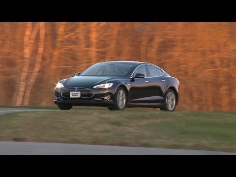 Talking Cars with Consumer Reports #34: Tesla Patents and Ford Fuel Economy Numbers - UCOClvgLYa7g75eIaTdwj_vg