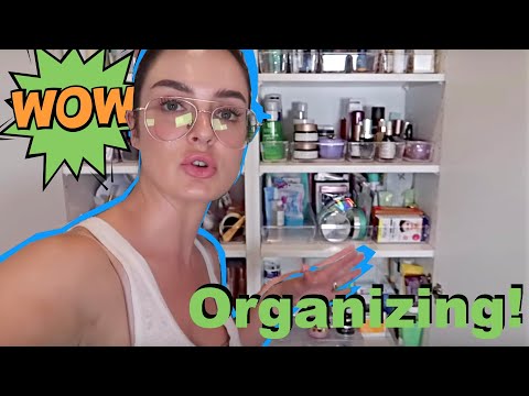 A Day in My Life in LA: Chores & Organising our Los Angeles Apartment \\ Chloe Morello - UCLFW3EKD2My9swWH4eTLaYw