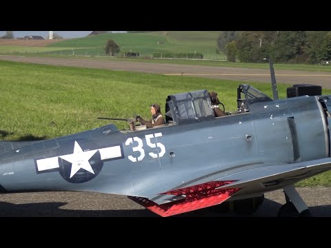 3xHuge R/C Warbirds in Action SBD-5 Dauntless,Trojan T-28 and a Corsair F4U Hausen 2015 - UCTLEcIaYJEbUEzQc3-ZvruQ